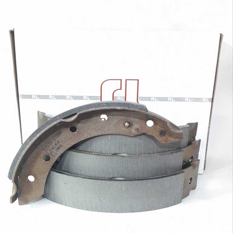 لنت ترمز عقب رانا پلاس (کفشکی) روئین ROEEN